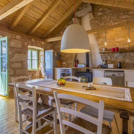 Godec Vikendica Grizane-Belgrad