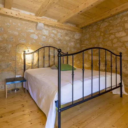 Godec * Grizane-Belgrad